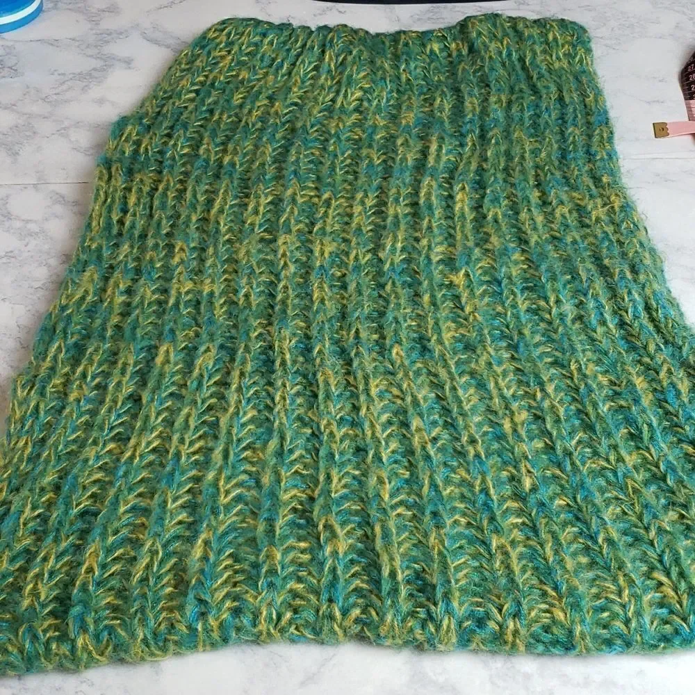 Basico Green Scarf‎